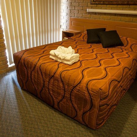 Darling Junction Motor Inn Wentworth Екстер'єр фото