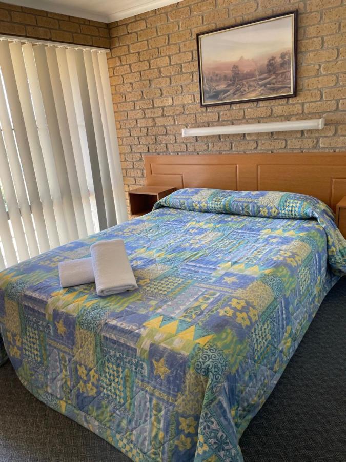 Darling Junction Motor Inn Wentworth Екстер'єр фото