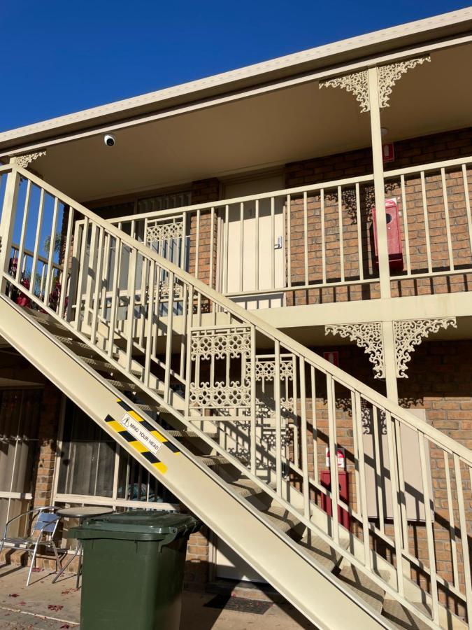 Darling Junction Motor Inn Wentworth Екстер'єр фото